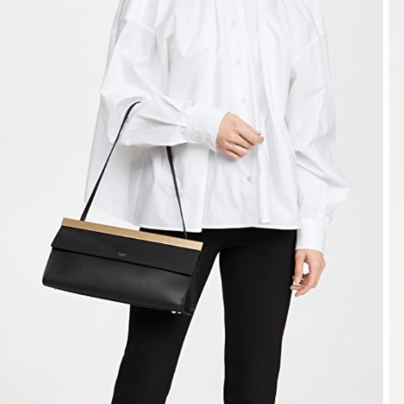 Oroton Bags Oroton Jerome Baguette Bag In Black Leather With Golden